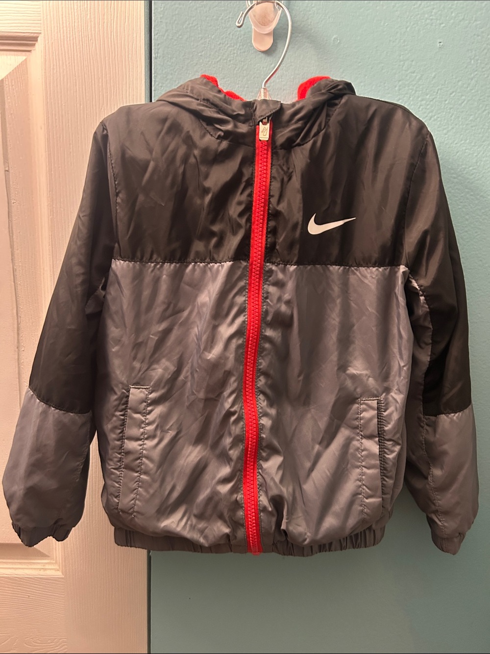 Nike Kids Hooded Windbreaker in Black, Gray & Red Trim